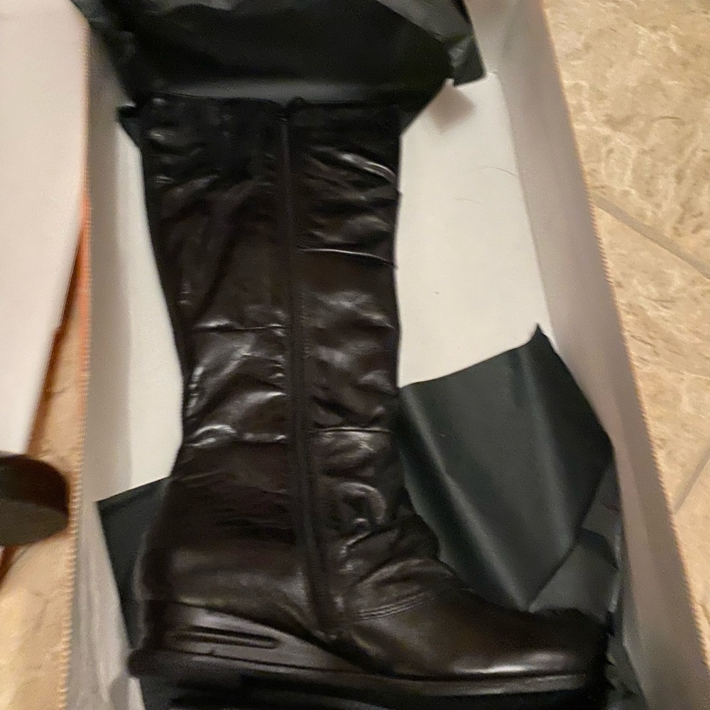 Mix Mooz knee high boot. Never worn - new in box.